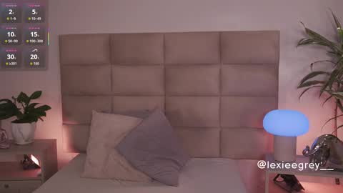 Lexie  online show from 03/18/26, 11:46