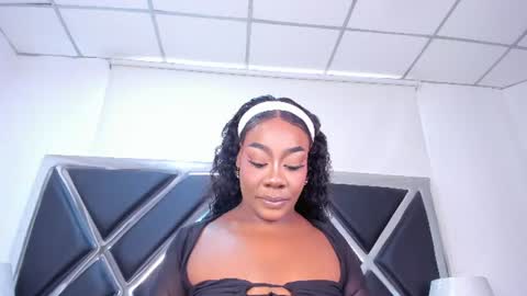 Lexieegrey online show from 06/19/26, 09:29