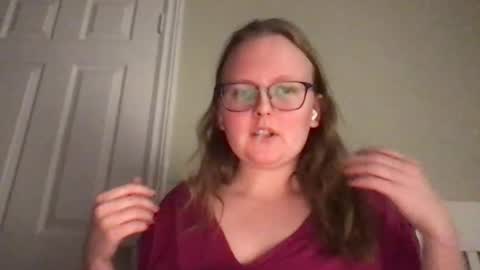 Snapshot of lexielilacs chatting on 01/23/25, 03:48 lexie online show from 01/23/25, 03:48