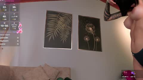 Snapshot of lexiewayne chatting on 12/14/24, 06:41 Lexie online show from 12/14/24, 06:41