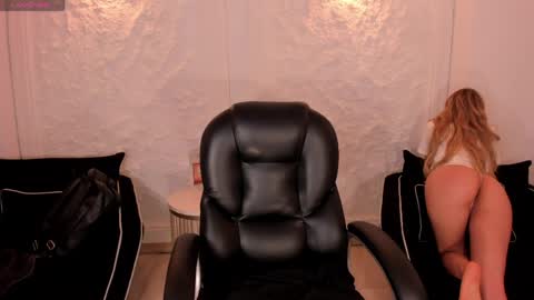 Snapshot of lexiewayne chatting on 03/29/26, 05:02 Lexie online show from 03/29/26, 05:02