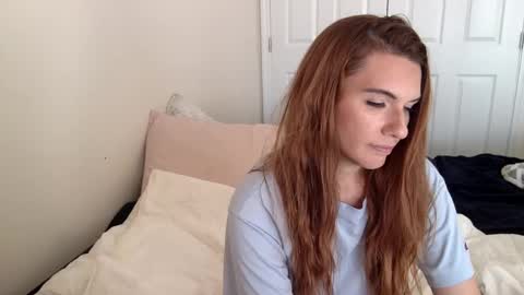 Alexia L. online show from 12/04/24, 05:44