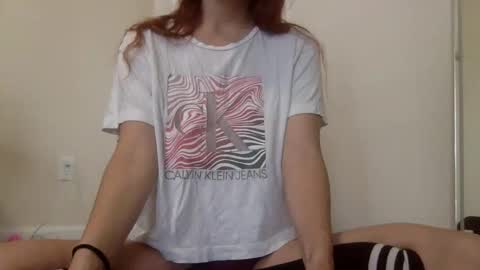 Snapshot of lexiial0 chatting on 12/18/25, 07:20 Alexia L. online show from 12/18/25, 07:20