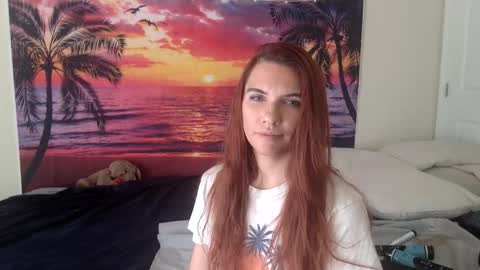 Snapshot of lexiial0 chatting on 12/22/25, 04:26 Alexia L. online show from 12/22/25, 04:26