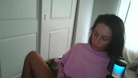 lexiiiii27 online show from 05/17/26, 08:38