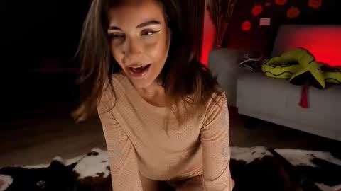 Lexi  online show from 10/18/25, 05:03