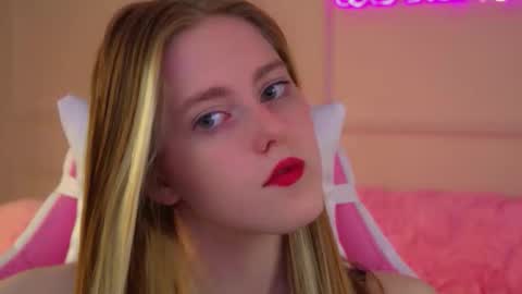 Snapshot of lexireadway chatting on 09/28/25, 06:19 Lexi online show from 09/28/25, 06:19