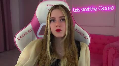 Snapshot of lexireadway chatting on 03/24/26, 06:40 Lexi online show from 03/24/26, 06:40