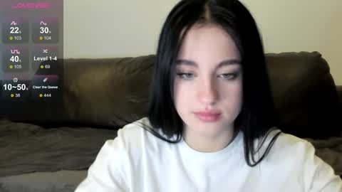 Snapshot of lexisinnn chatting on 11/12/25, 06:14 Lexi online show from 11/12/25, 06:14