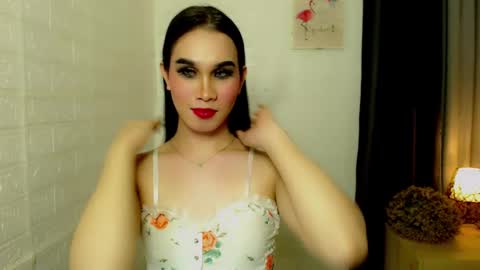 Snapshot of lexiwhoreaturservice chatting on 02/11/25, 11:43 lexiwhoreaturservice online show from 02/11/25, 11:43