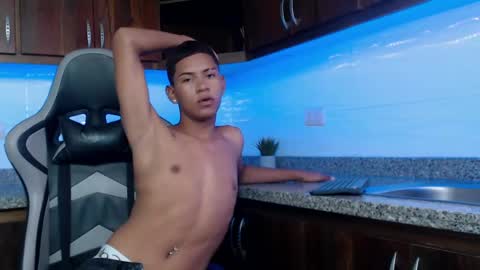 LexSin17 online show from 05/01/26, 07:40