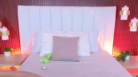 Snapshot of lexxi_gb chatting on 11/05/25, 04:23 lexxi_gb online show from 11/05/25, 04:23