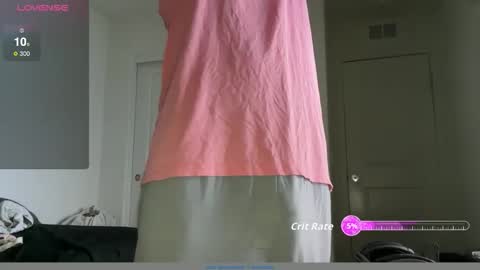 Snapshot of lexxxcazzo chatting on 03/11/26, 07:36 Dromaeosaurex online show from 03/11/26, 07:36