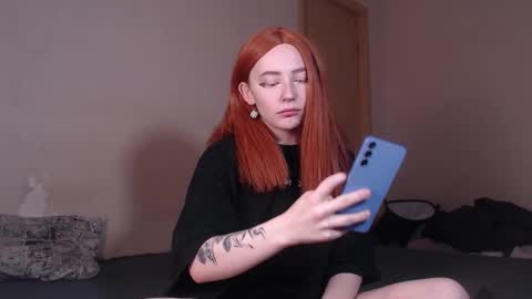 Snapshot of lexy_l0vy chatting on 11/09/25, 07:17 LexxxY online show from 11/09/25, 07:17