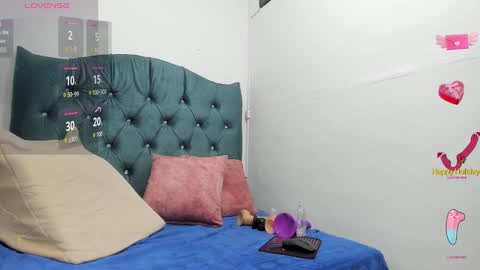 lexy_sexy_20 online show from 11/02/25, 12:02