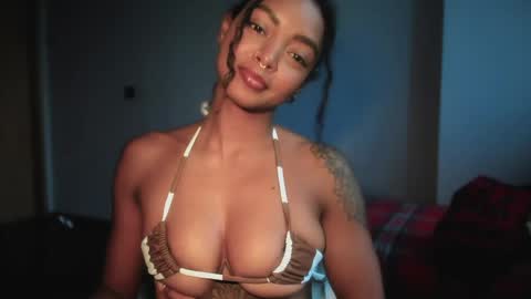 Snapshot of lexy_squirt_queen chatting on 05/14/26, 12:12 LEXY - Independent account online show from 05/14/26, 12:12