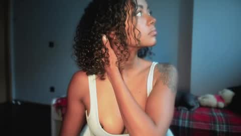 Snapshot of lexy_squirt_queen chatting on 05/19/26, 02:45 LEXY - Independent account online show from 05/19/26, 02:45