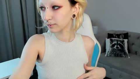 Lexy online show from 10/18/25, 11:33