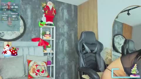 Snapshot of lexybell1 chatting on 12/19/25, 11:45 lexy online show from 12/19/25, 11:45