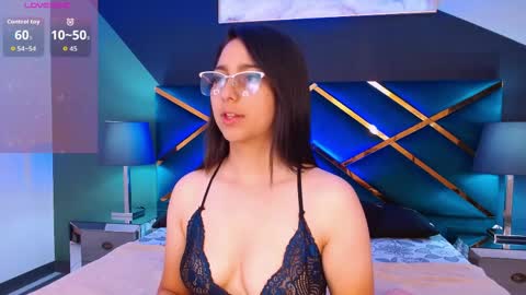 lexyblaze_ online show from 04/05/26, 11:29