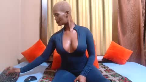 Snapshot of lexybooty09 chatting on 01/15/26, 08:12 Silindile Caroline Madlala online show from 01/15/26, 08:12