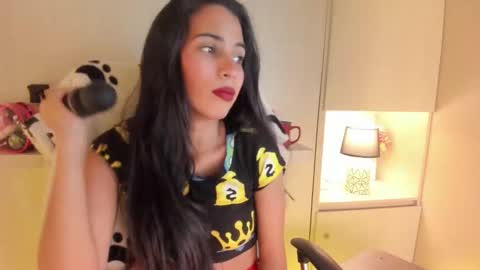 Snapshot of lexyquinn_ chatting on 03/22/26, 04:05 L I A online show from 03/22/26, 04:05