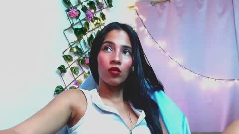 Snapshot of lexyquinnn chatting on 04/24/26, 03:03 lexy online show from 04/24/26, 03:03