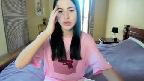 lexyswett online show from 09/22/25, 12:07