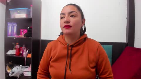 Snapshot of lexyy24_ chatting on 03/25/26, 02:17 lexyy24_ online show from 03/25/26, 02:17