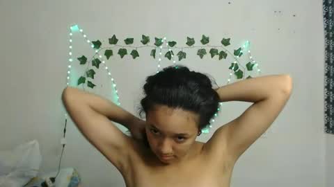 lolita online show from 01/15/25, 04:47