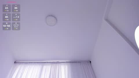 Leya online show from 11/13/25, 08:52