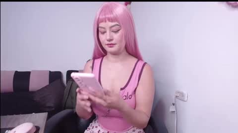 Leydy  online show from 02/18/25, 12:04