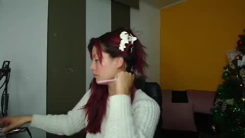 Leydy  online show from 12/16/25, 02:27