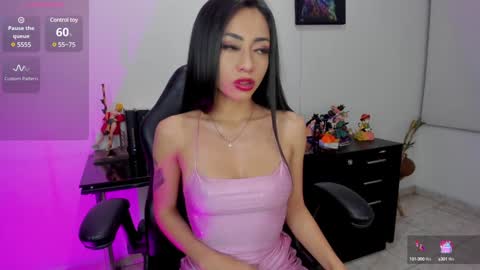 Snapshot of leydystone chatting on 01/08/25, 07:13 Leydy Stone online show from 01/08/25, 07:13