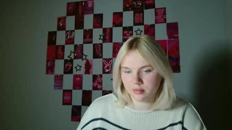 Leyla online show from 11/05/25, 07:08