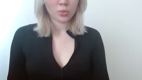 Leyla online show from 04/02/26, 06:00