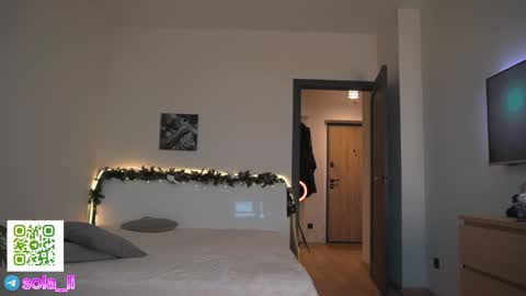 Leyla ly Ill be here Tuesday Thursday Friday Saturday Sunday online show from 12/16/24, 06:32