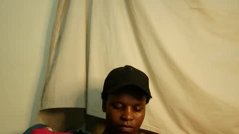 Snapshot of leylacuty13 chatting on 03/17/26, 05:05 leylacuty13 online show from 03/17/26, 05:05