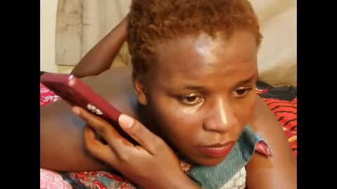 Snapshot of leylacuty13 chatting on 04/15/26, 08:31 leylacuty13 online show from 04/15/26, 08:31