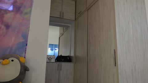 Snapshot of leyre_lerr chatting on 03/30/26, 02:07 Jessica online show from 03/30/26, 02:07