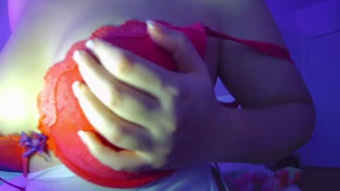 Snapshot of leysun7777 chatting on 01/28/25, 06:38 Leysun7 online show from 01/28/25, 06:38