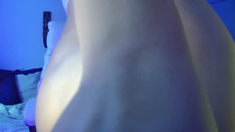 Snapshot of leysun7777 chatting on 02/13/25, 06:52 Leysun7 online show from 02/13/25, 06:52