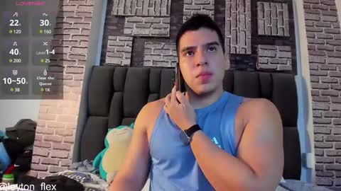 L E Y T O N online show from 02/22/25, 01:22