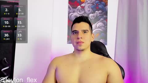 L E Y T O N online show from 11/17/25, 10:26