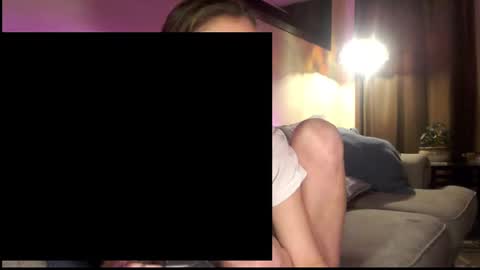 Snapshot of lezzrene chatting on 12/02/24, 08:41 Hornystonerchick online show from 12/02/24, 08:41