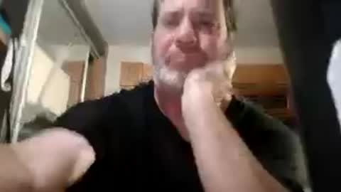 Snapshot of lgck12in chatting on 04/21/26, 08:31 C2bme online show from 04/21/26, 08:31