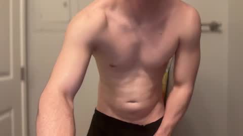 Snapshot of lhotboyl chatting on 02/03/25, 02:45 lhotboyl online show from 02/03/25, 02:45