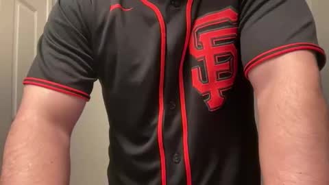 Snapshot of lhotboyl chatting on 11/21/25, 07:01 lhotboyl online show from 11/21/25, 07:01