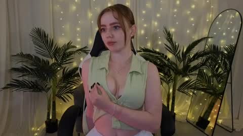 Linda my FANSLY  red fury online show from 04/28/26, 01:04