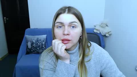 Snapshot of li_lit chatting on 02/03/26, 10:42 li_lit online show from 02/03/26, 10:42